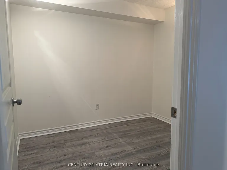 801 Bay St #602 — Photo 14