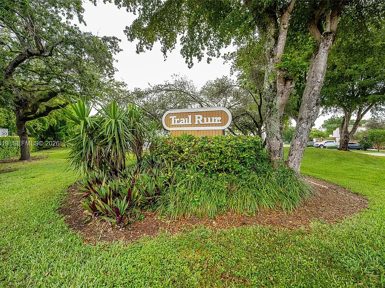 1220 SW 131st Place Cir W #1220 — Photo 23