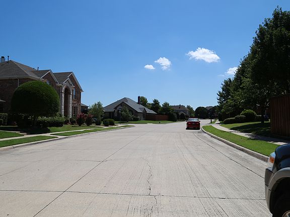 5th image of 5728 Glenview Ln