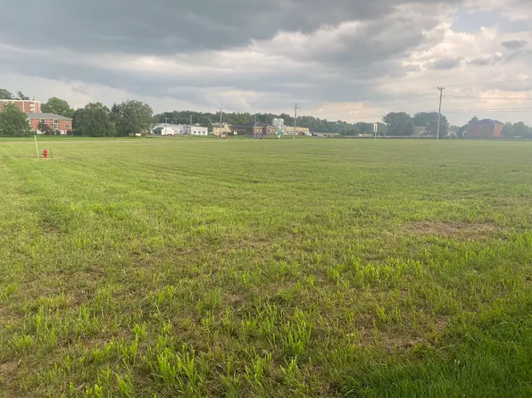 0 Jefferson St, Mendota, IL 61342