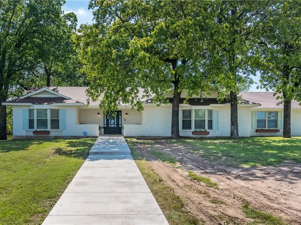 6732 S 12th Street Rd, Waco, TX 76706