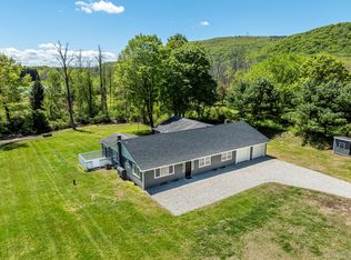 786 N Clove Rd, Millbrook, NY 12545