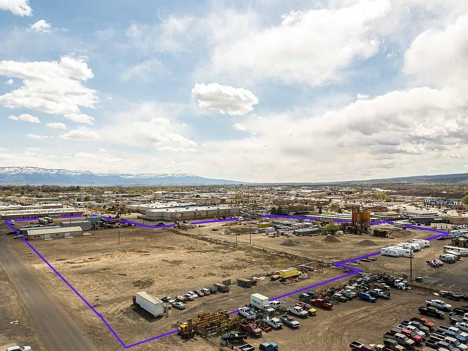 2nd image of 2465 Industrial Blvd