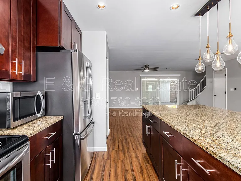 4508 N 15th Ave — Photo 9