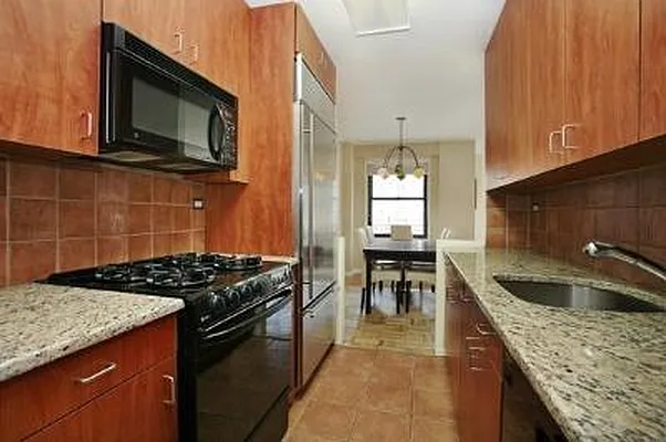 Sold by Corcoran | media 13