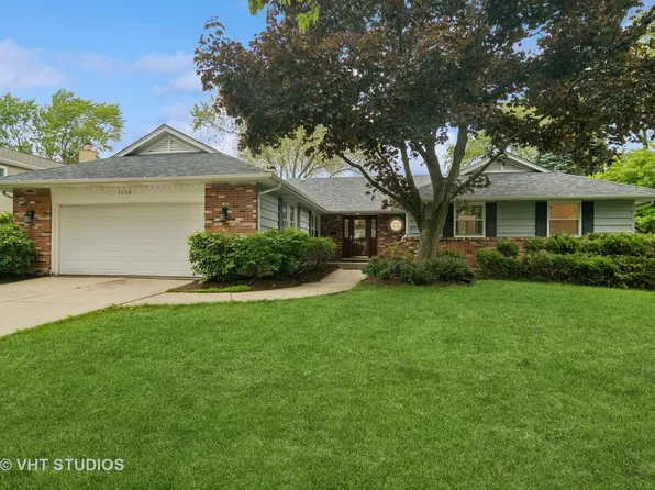 1116 W Mallard Dr, Palatine, IL 60067