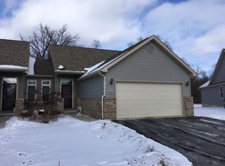 667 Ridge Ln, Tecumseh, MI 49286