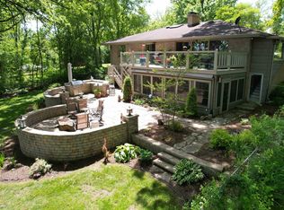 2107 S Pow Wow Trl, Beloit, WI 53511