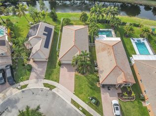 3842 Pebblebrook Ct, Coconut Creek, FL 33073