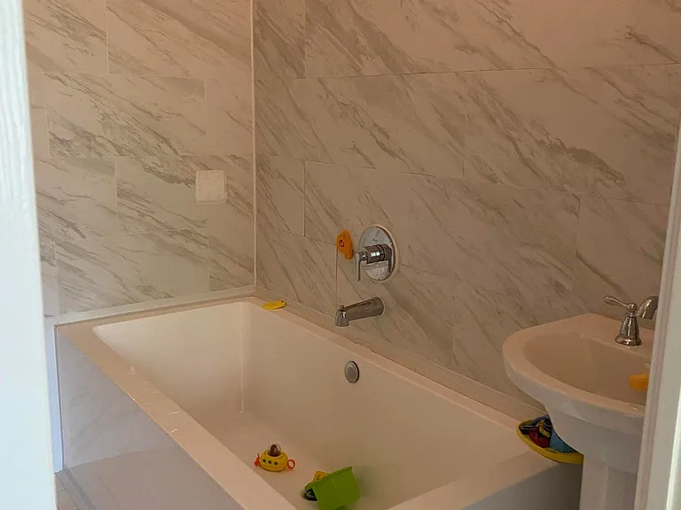 4080 Sea Grape Cir — Photo 6