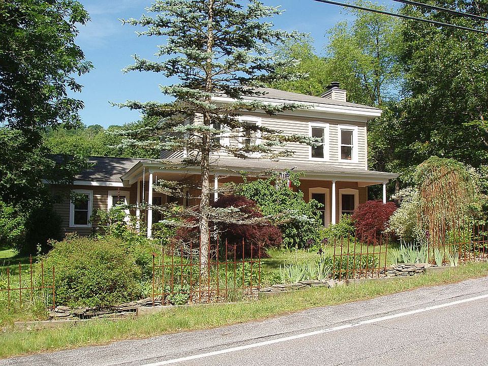 1st image of 71 Horicon Ave