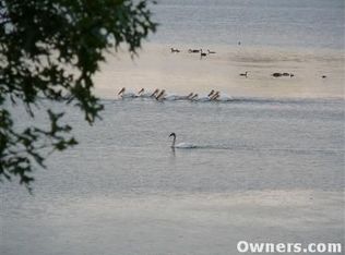 4 W Shore Rd, North Oaks, MN 55127