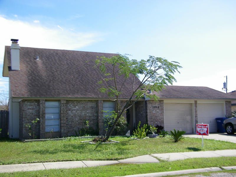 1st image of 5842 Crestwood Dr