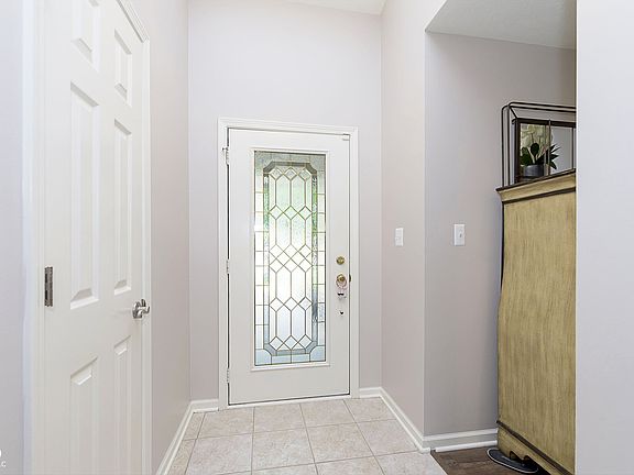 4th image of 10608 Sealord Ct