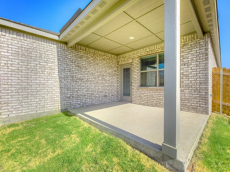 1717 Cotton Blossom Ln — Photo 31