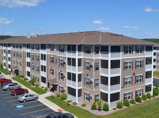 801 Boulder Dr APT 316, Hermantown, MN 55811