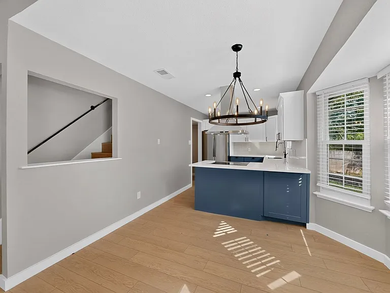 6708 Johnnie Ct — Photo 14