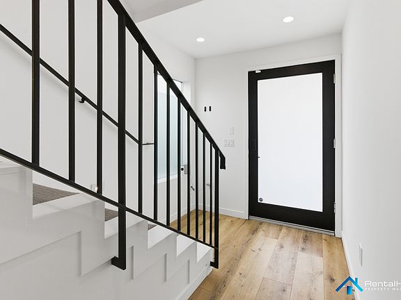 5th image of 12501 Sapphire Pl