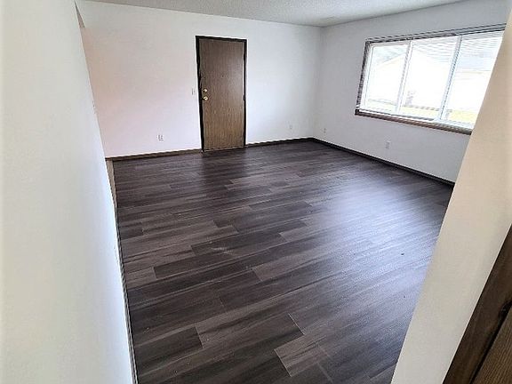 4th image of 3853 Paige Dr APT 3