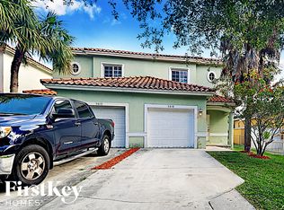 5618 Pierce St, Hollywood, FL 33021