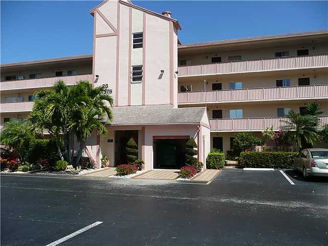1st image of 14376 NE Amberly Lane #105