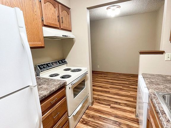 5th image of 5330 Leighton Ave #5