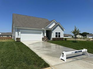 777 Bishop Pl, Washington Court House, OH 43160