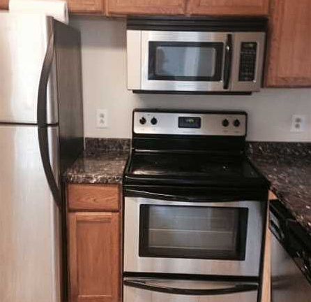 3rd image of 1169 The Pointe Dr #1169