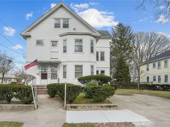 1000 Narragansett Blvd, Providence, RI 02905