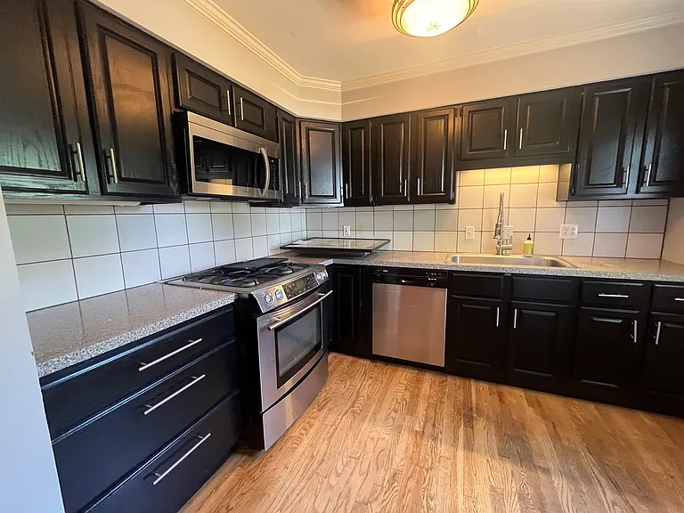 141-1 Maple Hill Ln — Photo 9