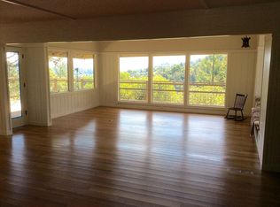 515 Woodland Rd, Kentfield, CA 94904