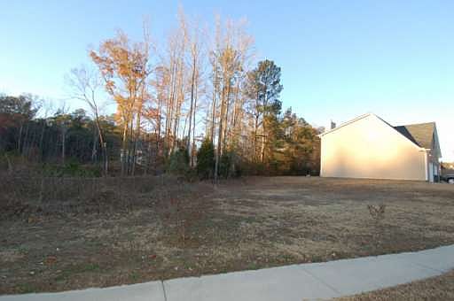 2nd image of 1901 Hillsprings Ln