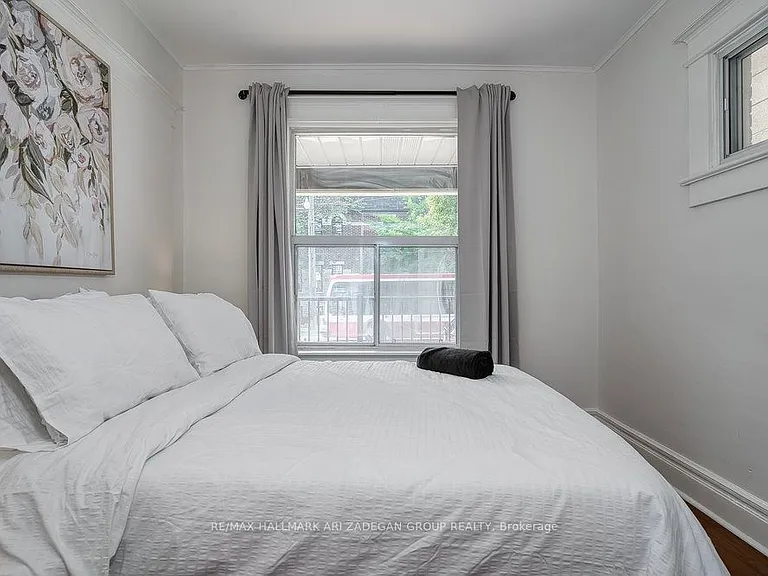 151 Broadview Ave — Photo 17