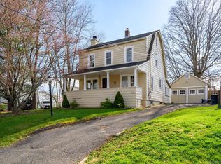 22 Olive St, Danbury, CT 06810