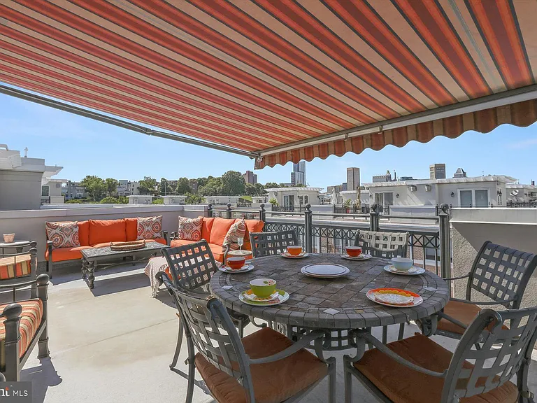 921 Valencia Ct #120 — Photo 79