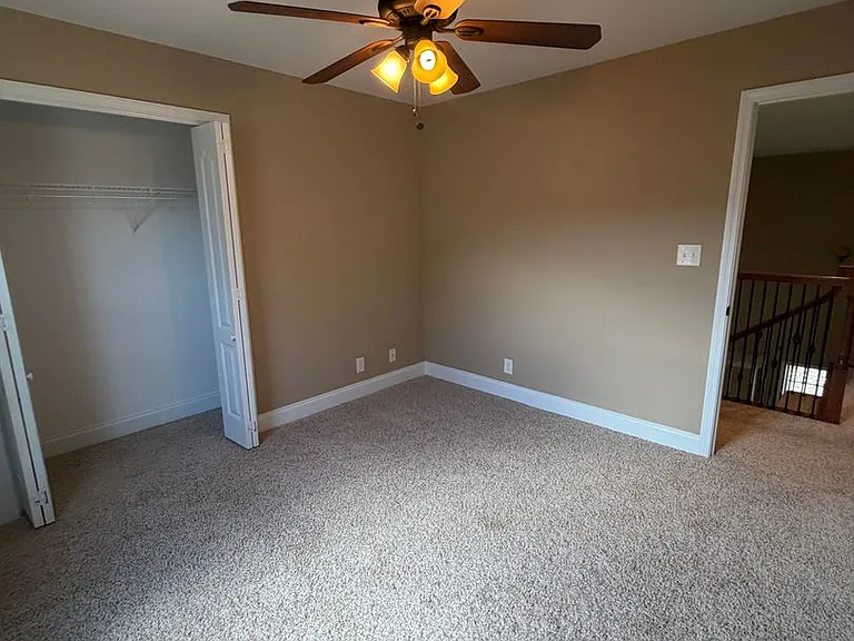 266 Turnberry Cir — Photo 27