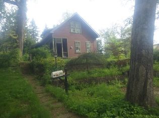 11 Oak St, Bellingham, MA 02019