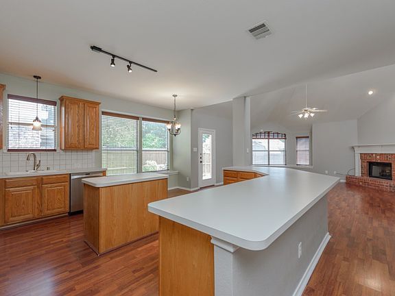 5th image of 1107 Wentwood Dr