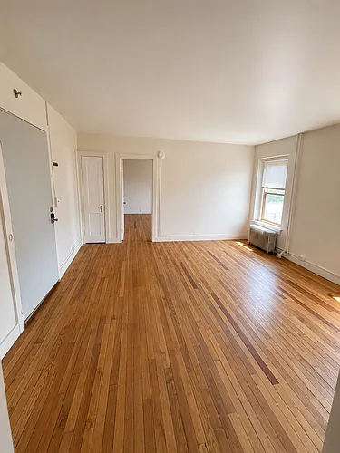 57 Broad St Photo 1