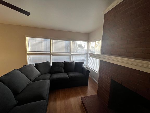 4th image of 12 Argonne Ave #B