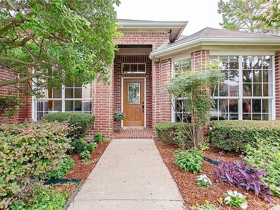 2nd image of 3317 Heatherbrook Dr