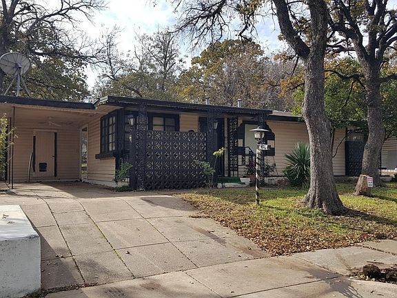 Front of home and carport