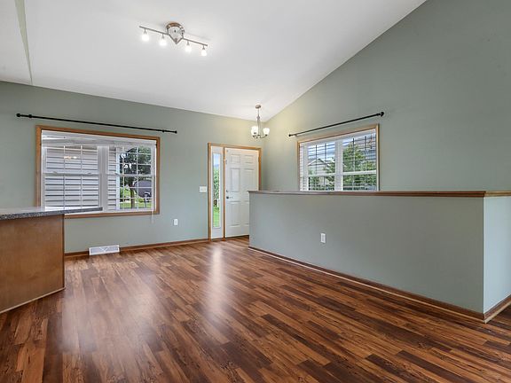 5th image of 845 Kimball Ln Unit 1