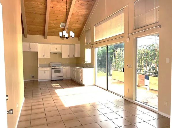 10847 Tuxford St #1, Sun Valley, CA 91352