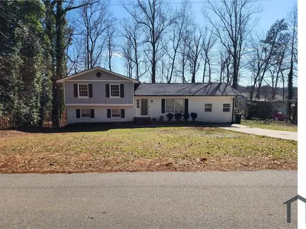 303 Cliffview Dr, Knightdale, NC 27545