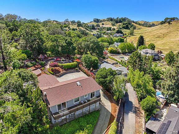 2nd image of 31 Villa Vista Court