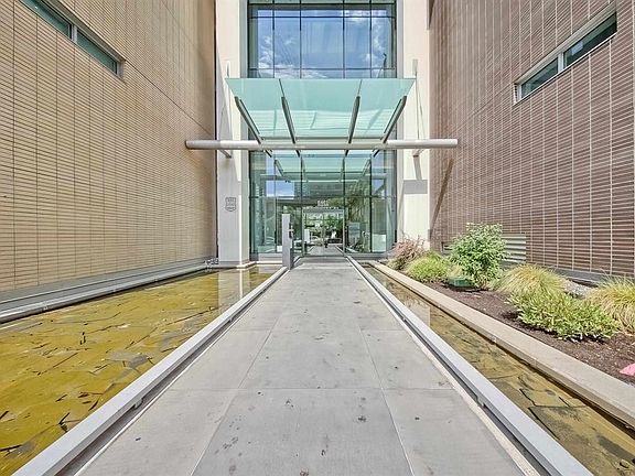 2nd image of 6461 Telford Ave #3009