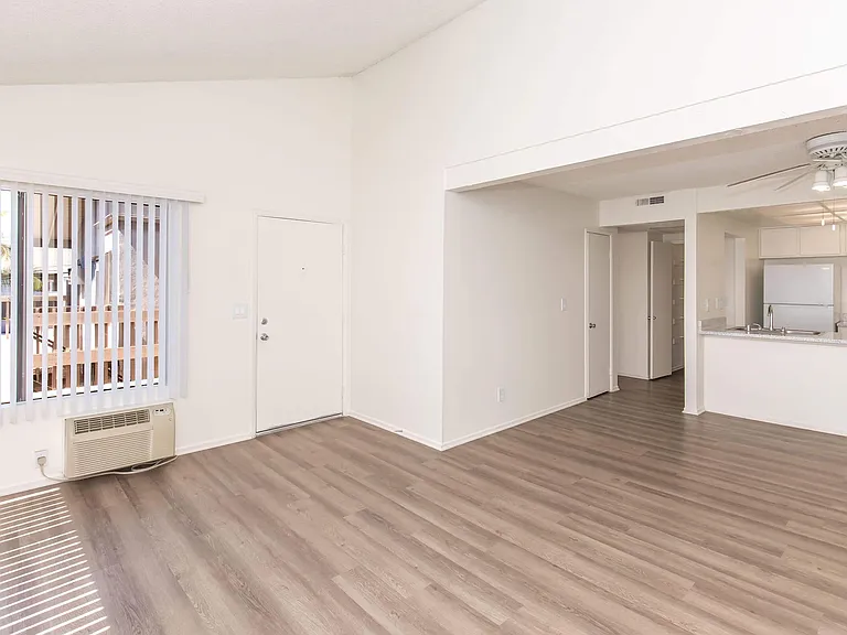 Eastwood Apartment Homes — Photo 50