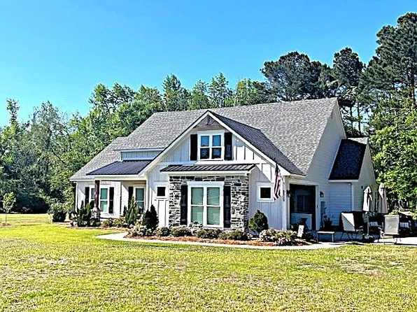 5515 Hambrick Rd, Hahira, GA 31632