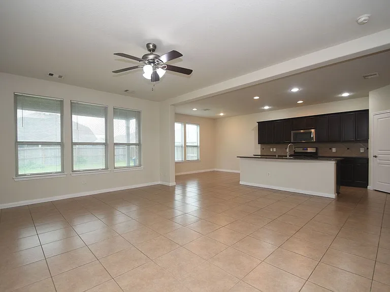 16614 Spirit Lake Ct — Photo 7